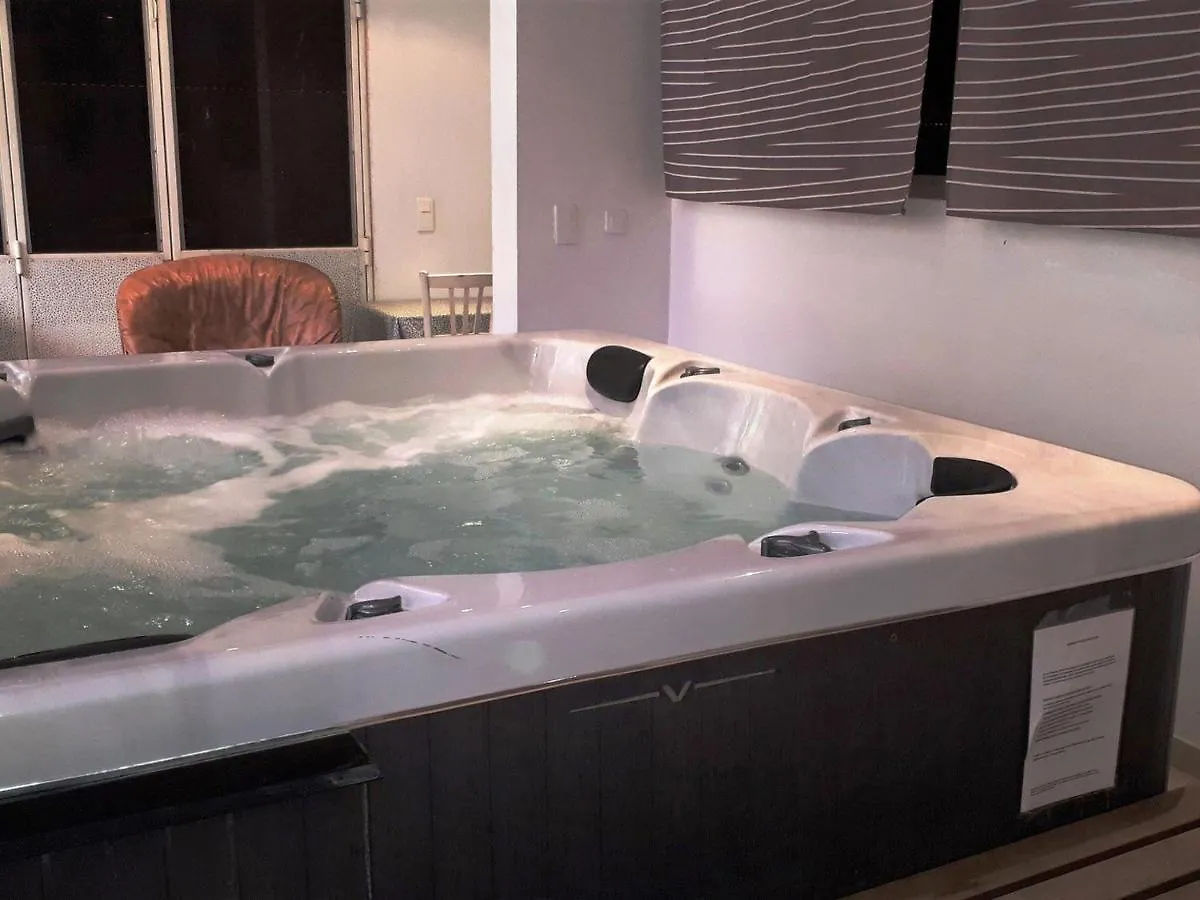 Appartement 4 Pieces A Morzine, Skis Aux Pieds, Jacuzzi, 9 Pers, 100M², Centre, Animaux Admis - Fr-1-754-24 Appartamento Morzine